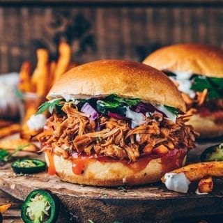 Hamburgesa Carne Mechada