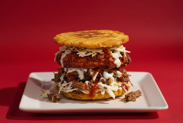 2 Arepas de Lomo Negro/Black Roast Beef Arepa.
