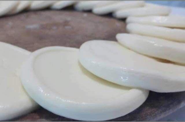 1/4 Queso de mano.